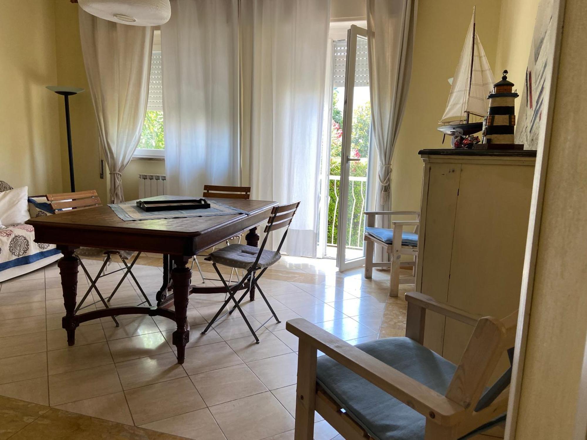Appartamento Stella Marina A Due Passi Dal Mare E Dal Centro Marina Di Carrara Exterior foto